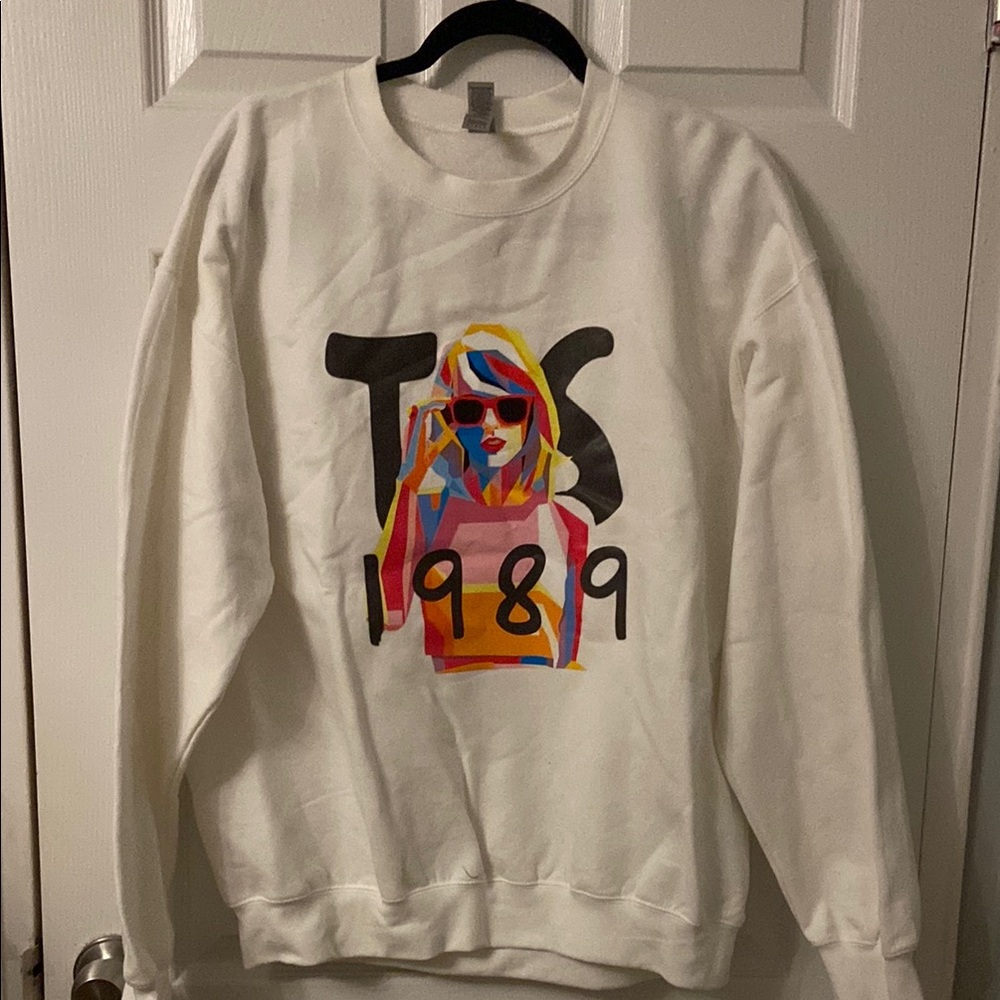 White Taylor Swift Crewneck Top